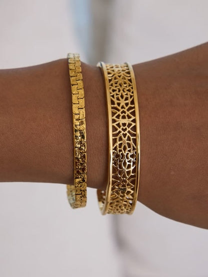 Gold Filigree Bangle Armreif